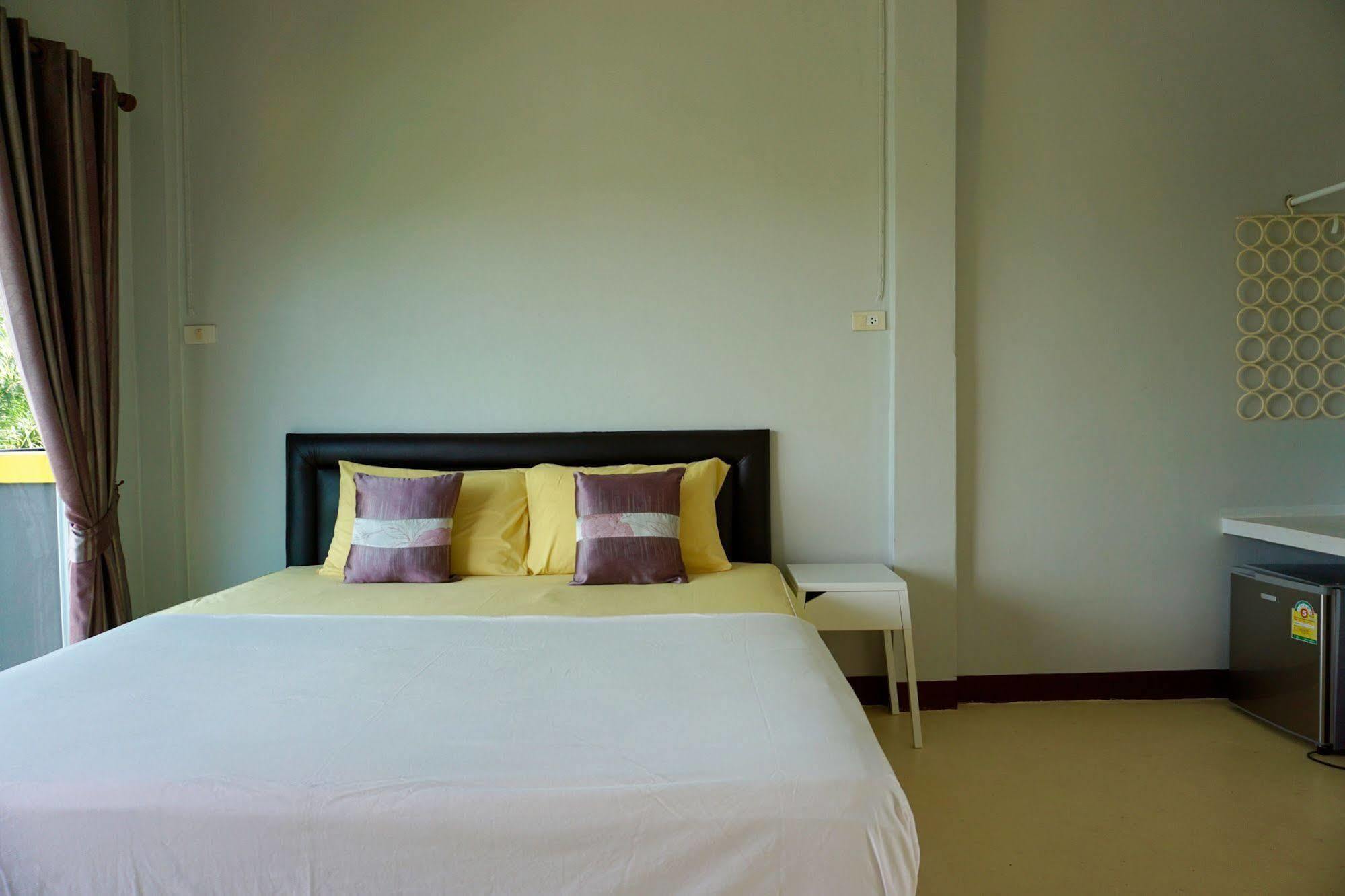 Lom La Lanta Hotell Ko Lanta Eksteriør bilde